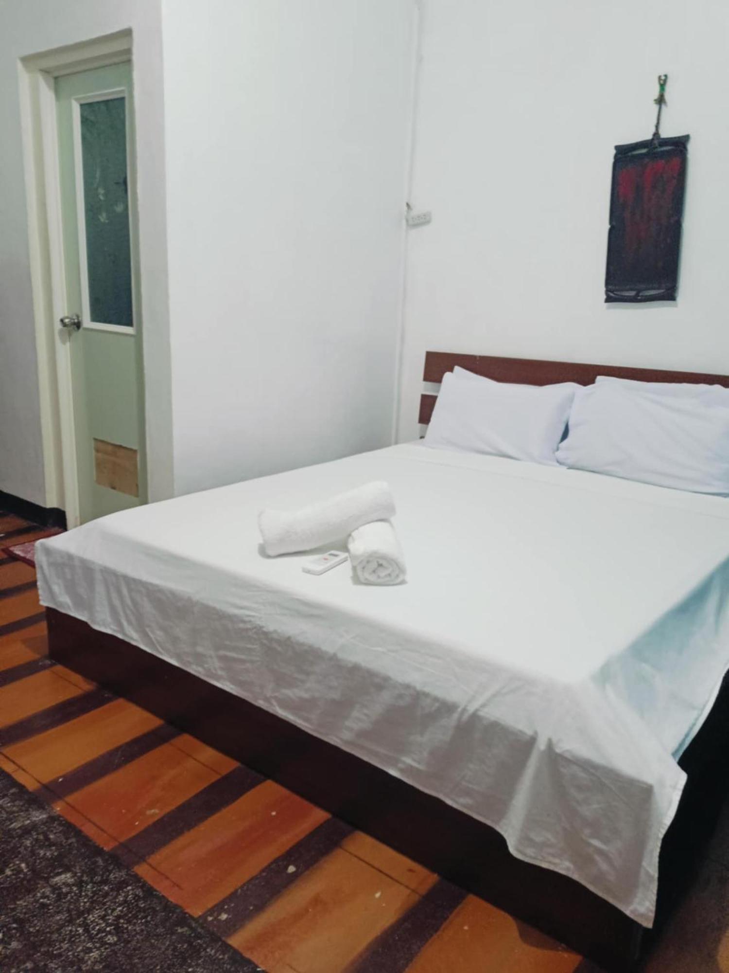 Mylene Room Rental Manoc-Manoc エクステリア 写真